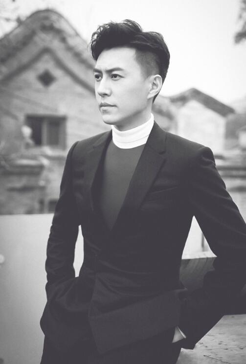 靳東.jpg