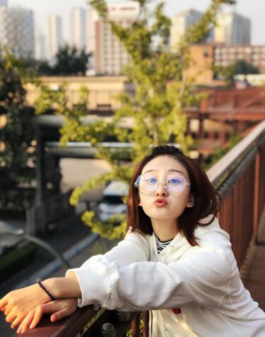 電視劇《彼岸花》熱拍 尹淇林允好閨蜜形影不離